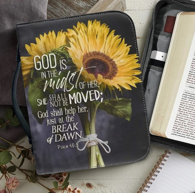 Finding the Perfect Personalized Bible Cover for Mem: A Budget-Friendly Christmas Gift Idea