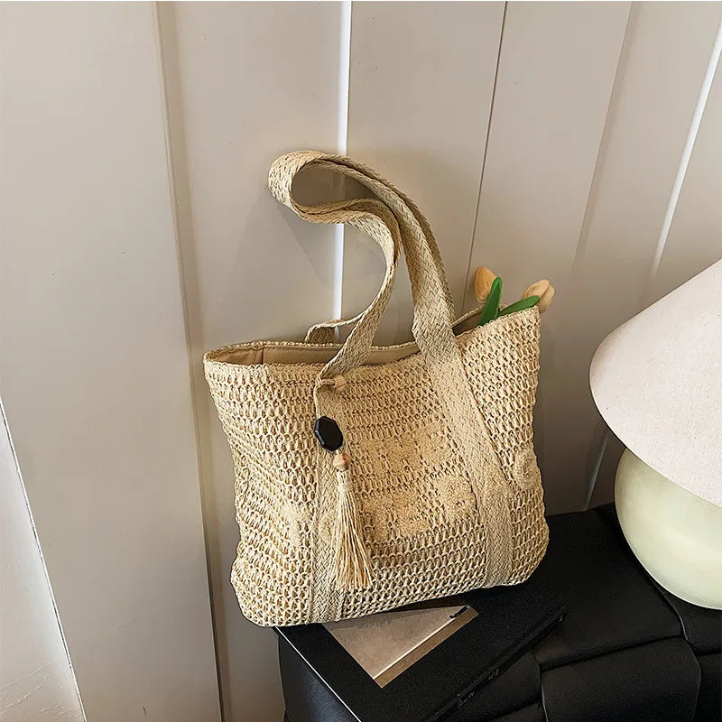 CHRISTIANARTBAG Large Capacity Woven Straw Tote Bag – French Style Summer Beach Vacation Bag, Casual Commuter Shoulder Handbag for Women
