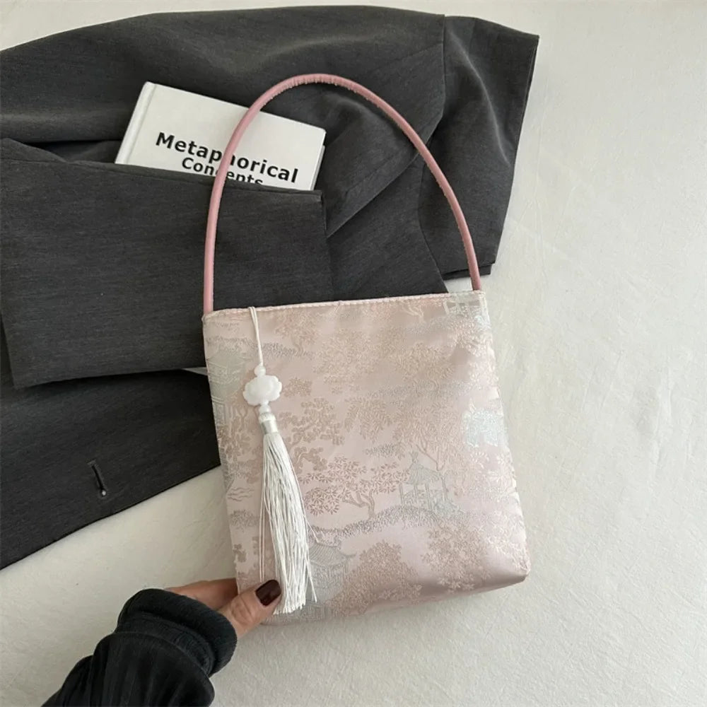 CHRISTIANARTBAG Embroidered Oriental-Style Handbag – Elegant Canvas Zipper Purse, Chic Cheongsam-Inspired Accessory for Women