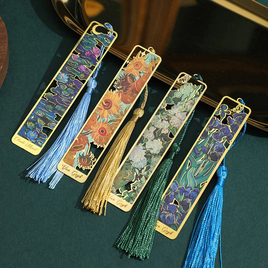 CHRISTIANARTBAG Retro Floral Painting Metal Bookmark Hollow Bronzing Bookmark With Tassel For Book Club Reader Writers Book Lovers Students